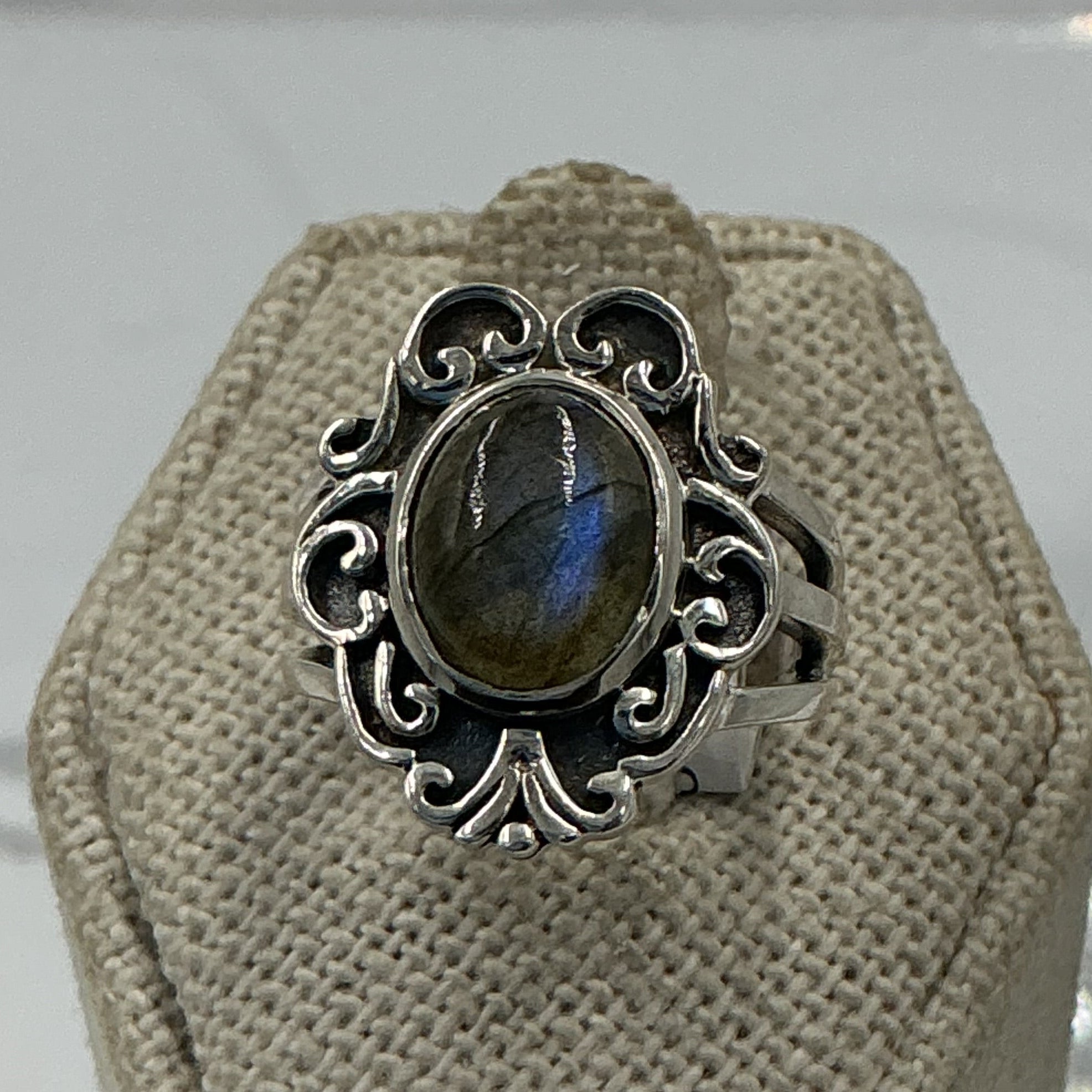 Sterling Silver Labradorite Oval Ring - Size 6 - Magic Mirror