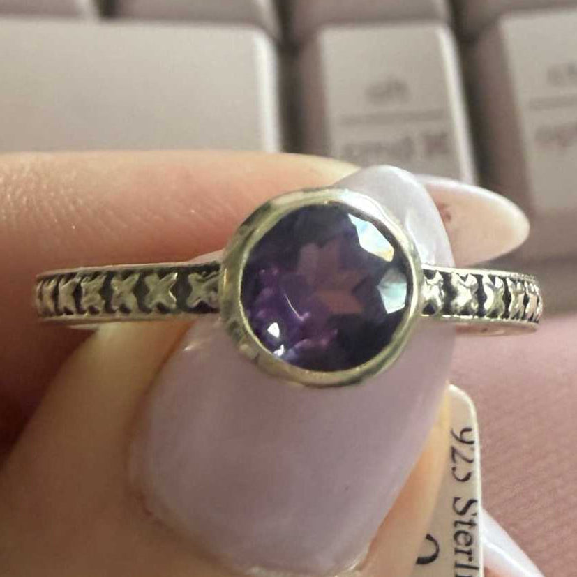 Round Amethyst Bezel Ring – Sterling Silver X-Pattern Band – Size 9
